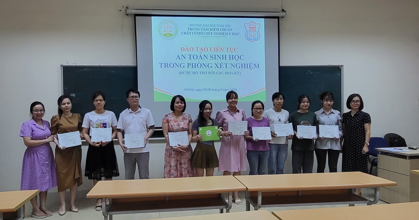 TIẾP TỤC TRIỂN KHAI CÁC KHÓA ĐÀO TẠO LIÊN TỤC VỀ AN TOÀN SINH HỌC TRONG PHÒNG XÉT NGHIỆM NĂM 2023